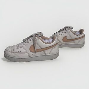 Nike Shoes Womens 6 Court Vision Walking Sneakers White Leather Low‎ casual city